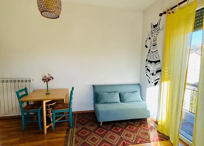 Apartman La Loba House